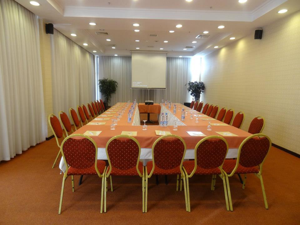 Grand Mir Hotel Tashkent Exterior foto