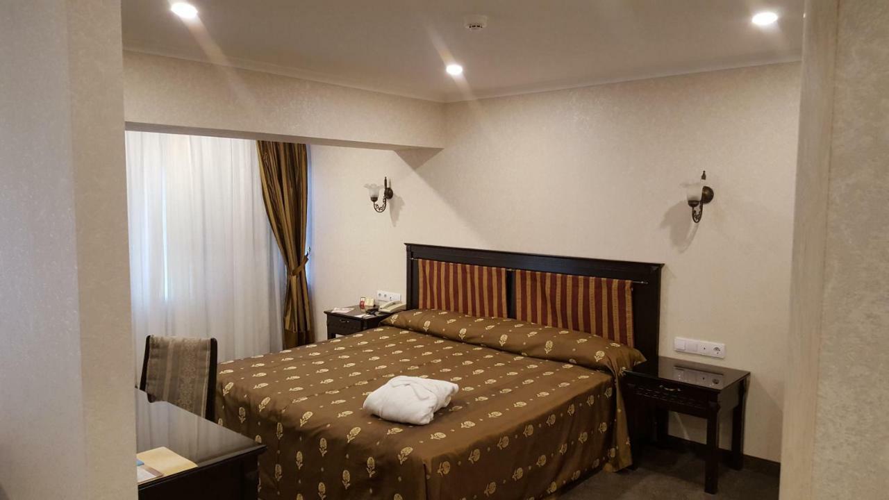 Grand Mir Hotel Tashkent Exterior foto